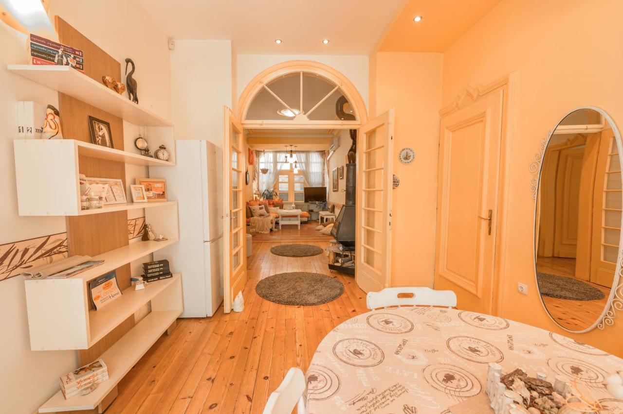 Tomovi Home - Three Bedrooms City Center Plovdiv Eksteriør billede